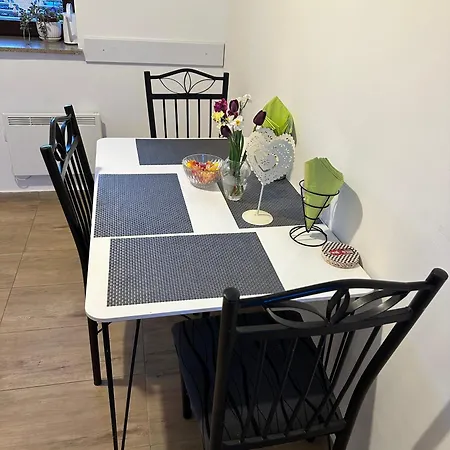 Ferienwohnung Alpino Laibach Exterior foto